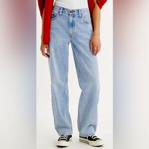 Levi’s Baggy Dad Jean in Fan Flare